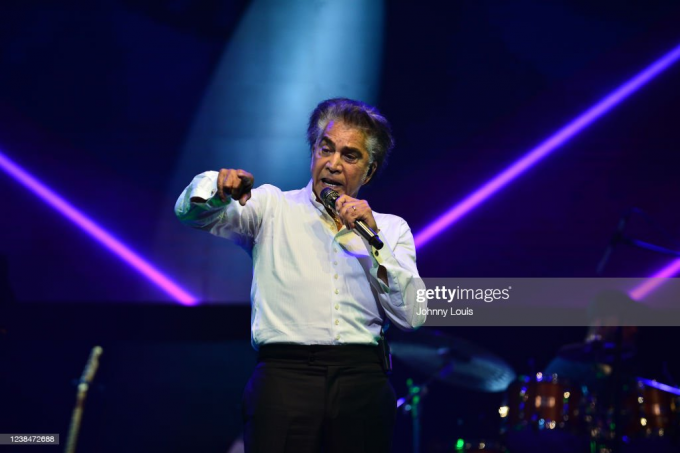 Jose Luis Rodriguez at The Plaza Theatre Performing Arts Center
